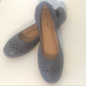 Josef Seibel Pippa Gray Size 9 Euro 40 NWT